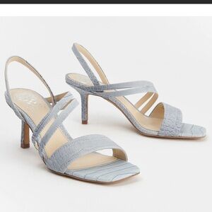 Vince Camuto Savesha Leather Strappy Heeled Sandals Pale Blue Size 7